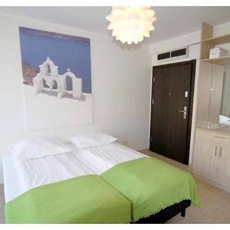 Yellow House Lodging Appartement Sopot Buitenkant foto
