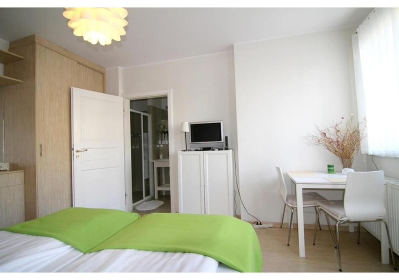 Yellow House Lodging Appartement Sopot Buitenkant foto